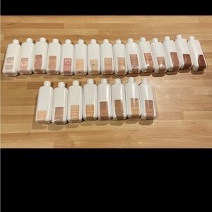 Clinique FOUNDATION MAKEUP CONCEALER BEYOND PERFECTING